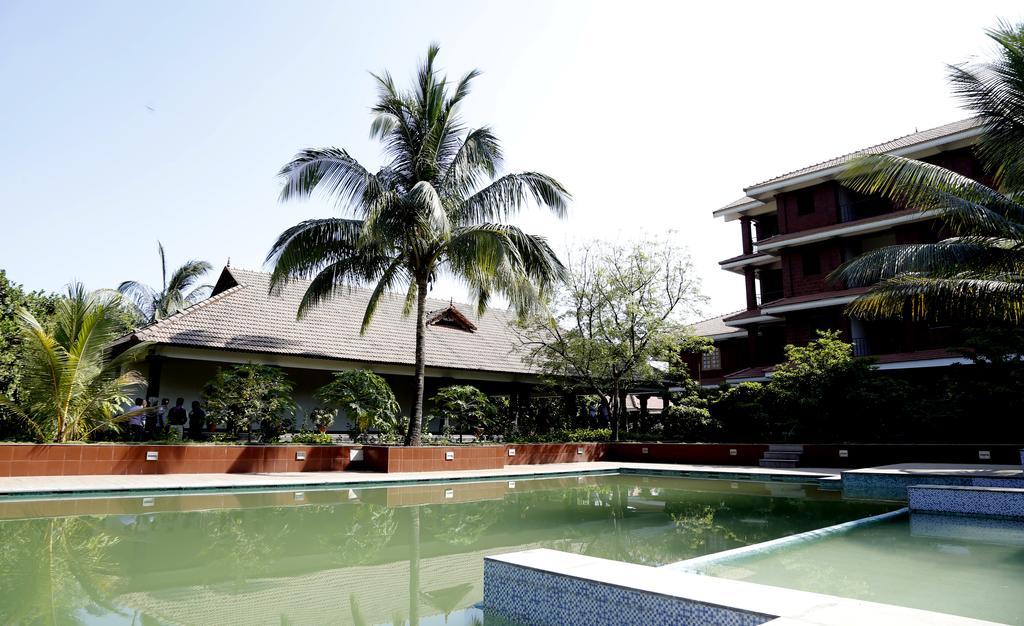 Ayurvedic Village Panvel Exterior foto